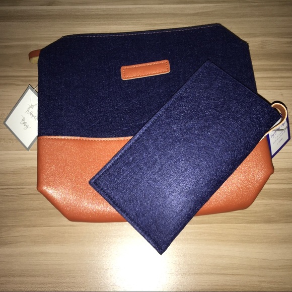 design group Handbags - Faux Leather & Wool Travel Bag & Eyeglass Case